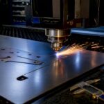 Découpe laser ultra précise d’une fine tôle