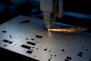 Laser cutting steel sheet in Montreal shop